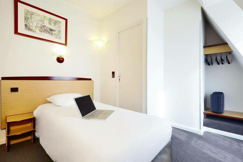Campanile 15 - Tour Eiffel Hotel Parigi